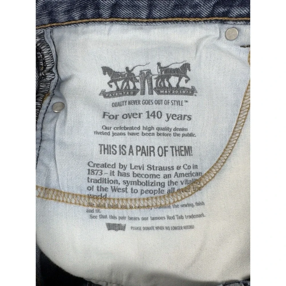 Levi's 505 Jeans Men's Size‎ 40x25.5 Medium Wash Denim Nice Fade